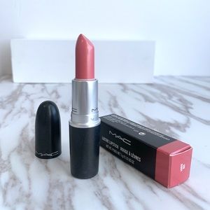 MAC Lustre Lipstick '506 GIDDY'